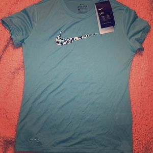 girls athletic t-shirt